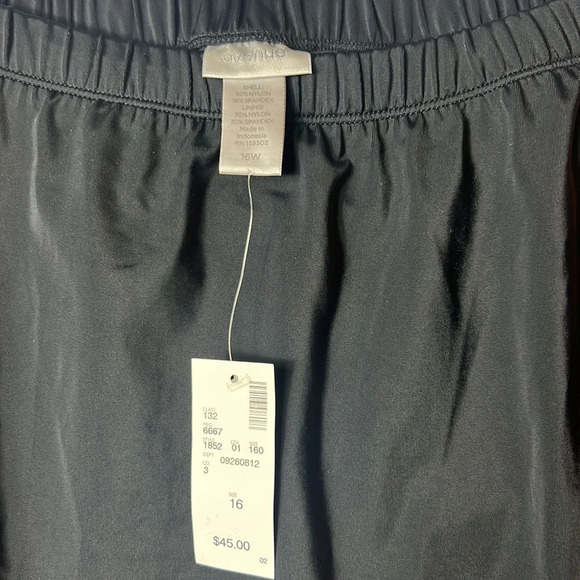 Avenue Swim Bottoms - Picture 4 of 5